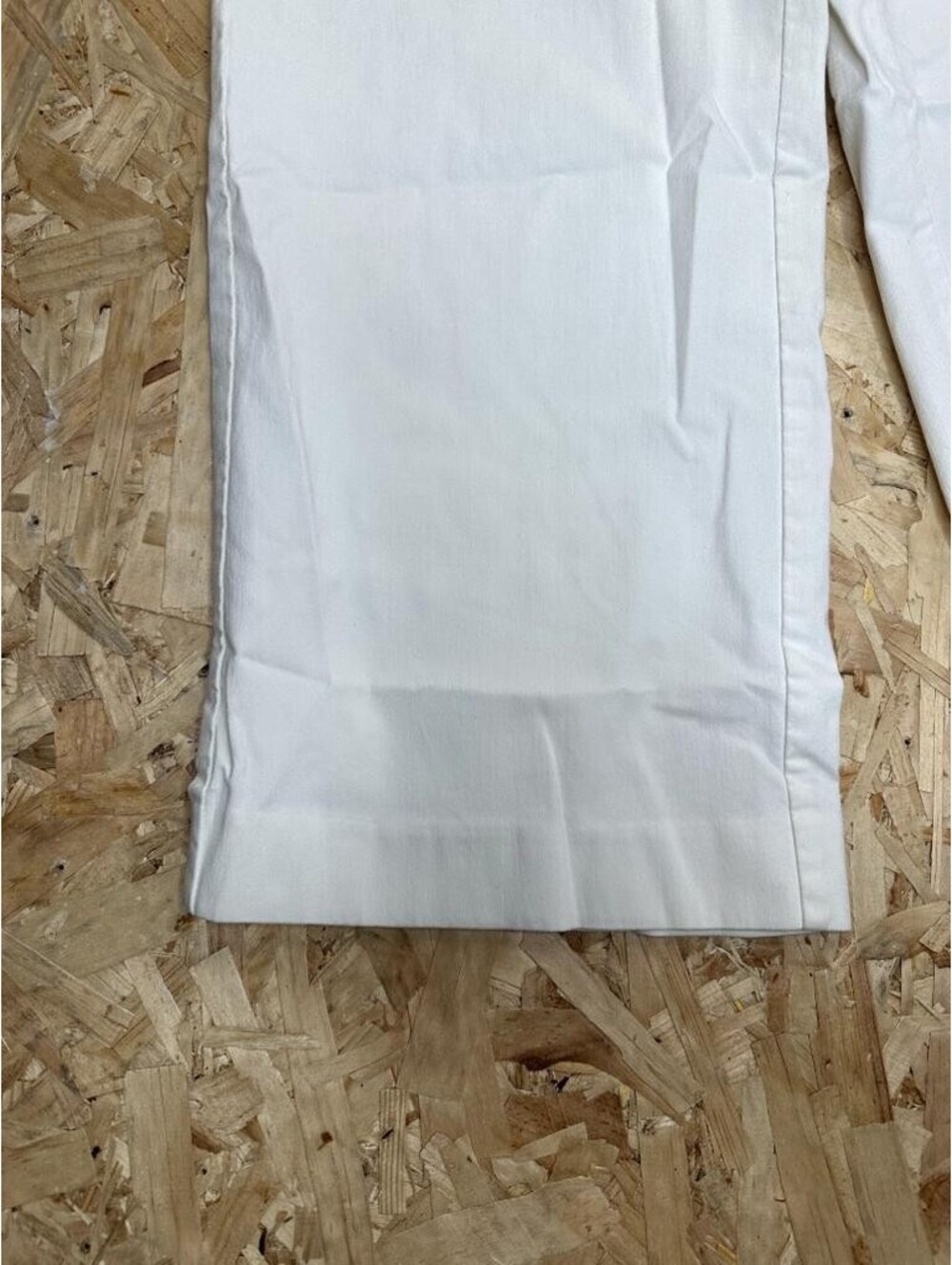 Chicos White Wide Leg Crop Pants Womens Size 0.5P US 6P Pull On Stretch Cropped - Picture 2 of 15